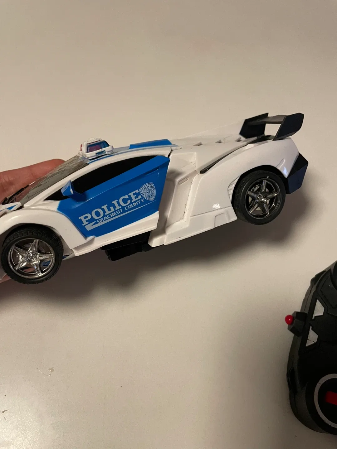 RC Police Car with Remote image indicator(3)