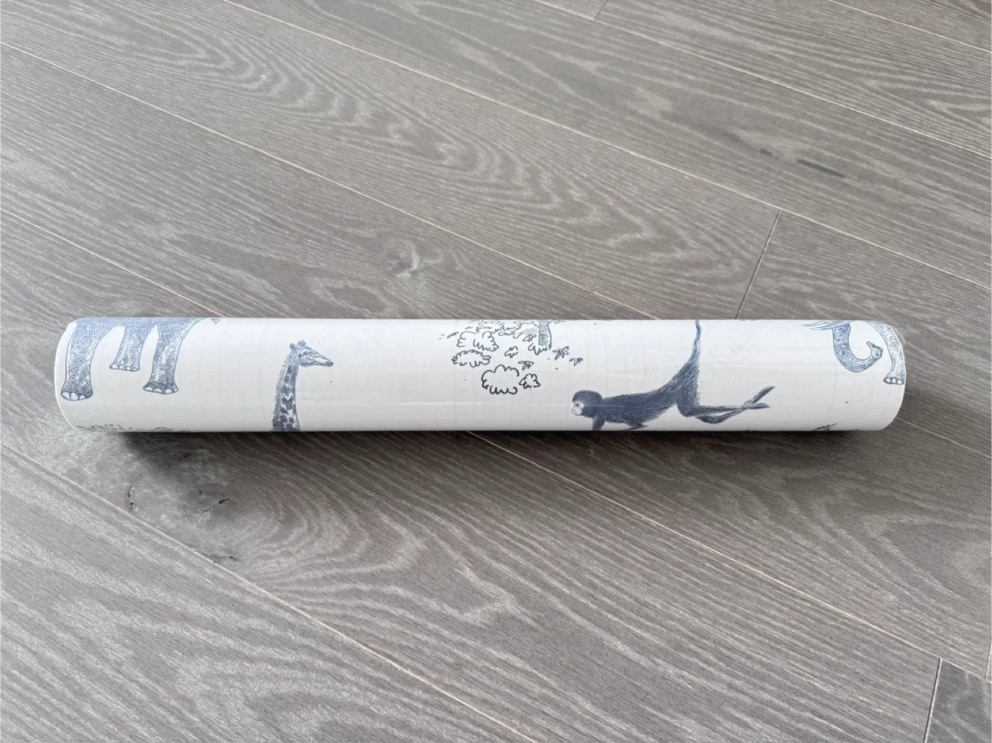 Brand New Self Adhesive Wallpaper Film Roll image indicator(3)