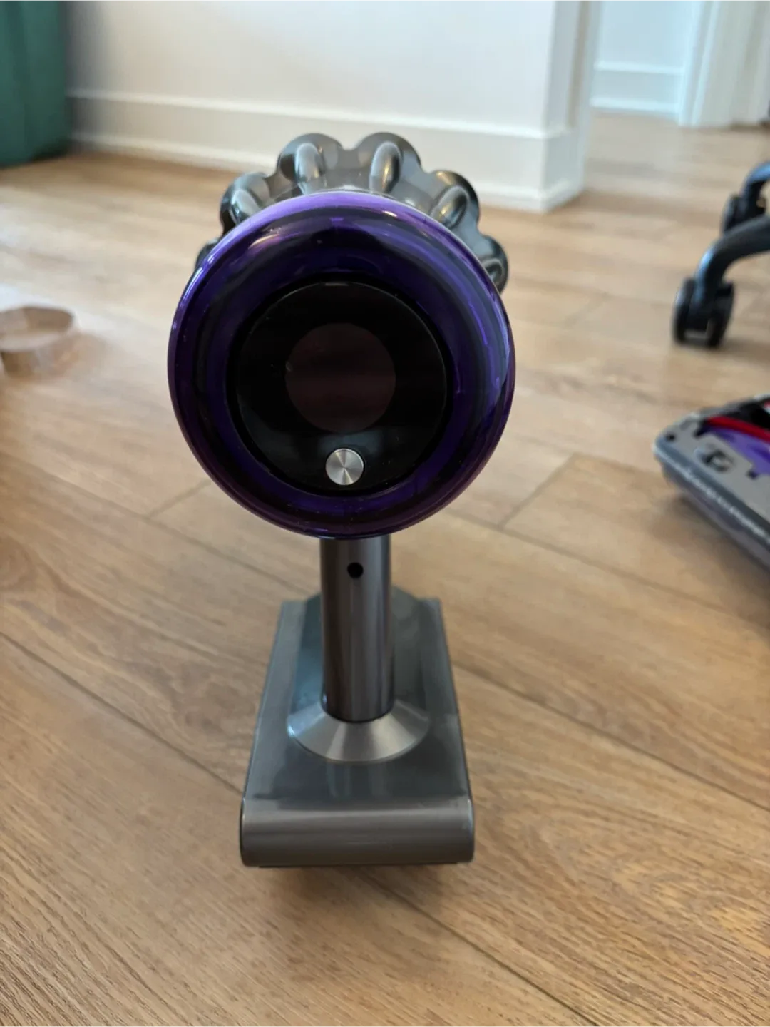 Dyson V11 Absolute Cordless Vacuum image indicator(7)