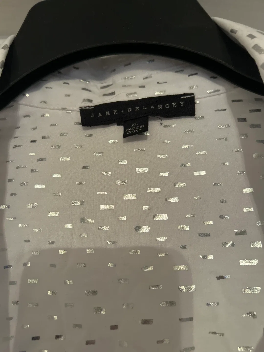 Jane + Delancey White Silver Blouse - XL image indicator(2)