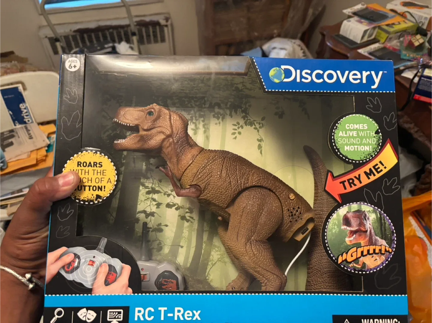 Discovery RC T-Rex Radio Controlled Action Dinosaur image indicator(2)