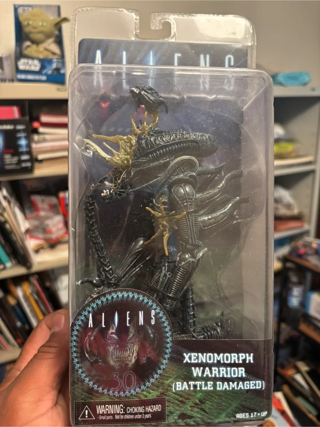 Aliens Xenomorph Warrior & Alien Queen Funko Pop image indicator(3)
