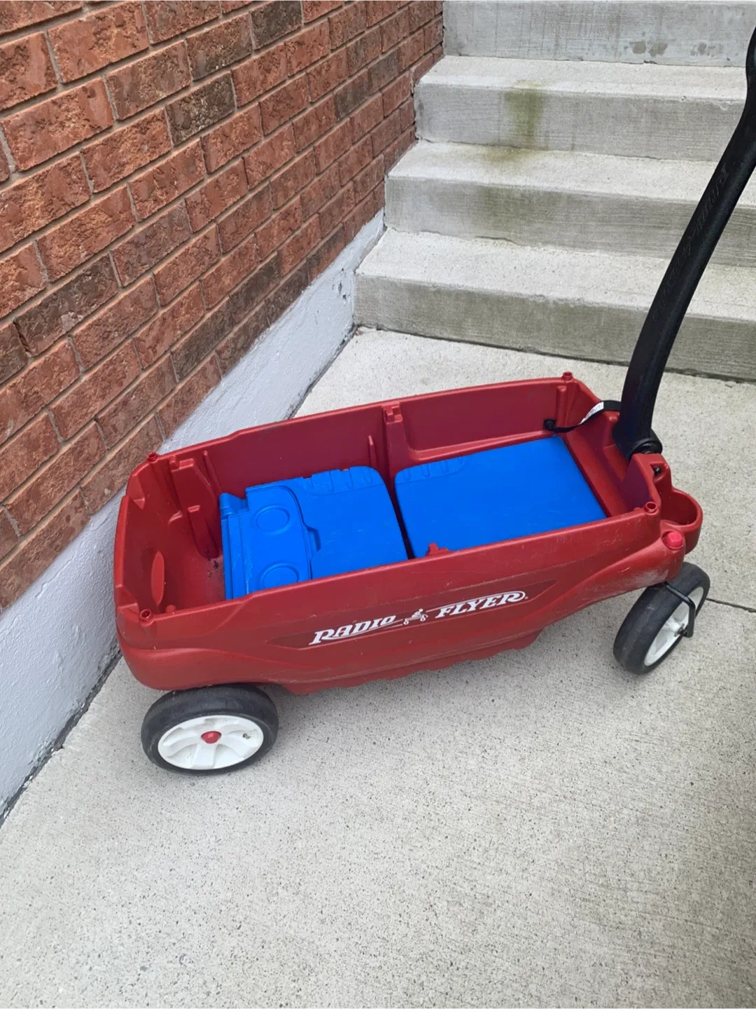 KIDS RADIO FLYER WAGON image indicator(3)