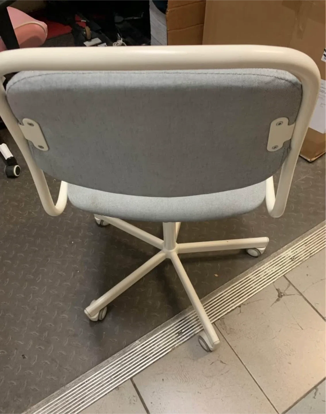 Grey Office Chair image indicator(3)