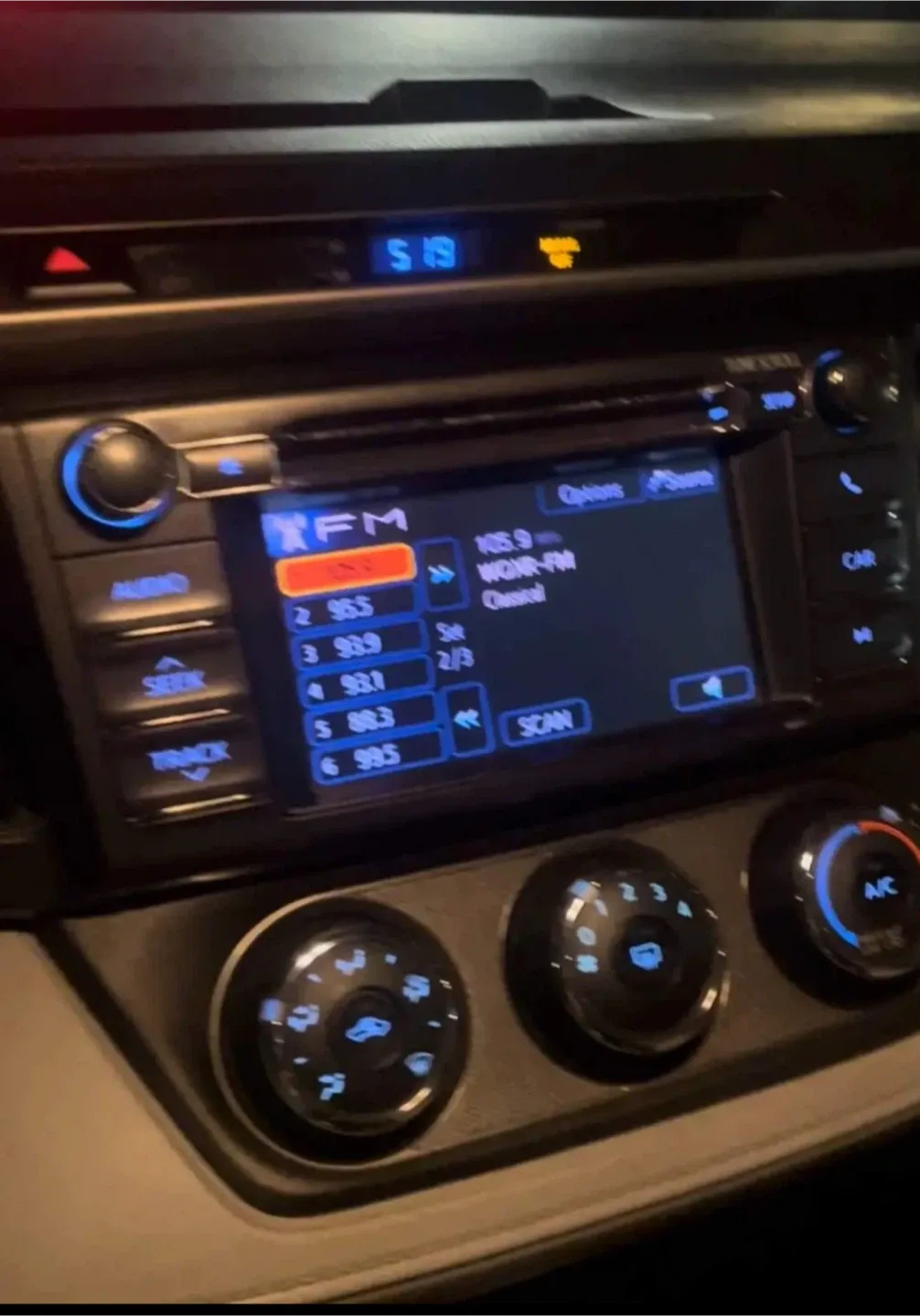 Toyota RAV 4 2013 image indicator(2)