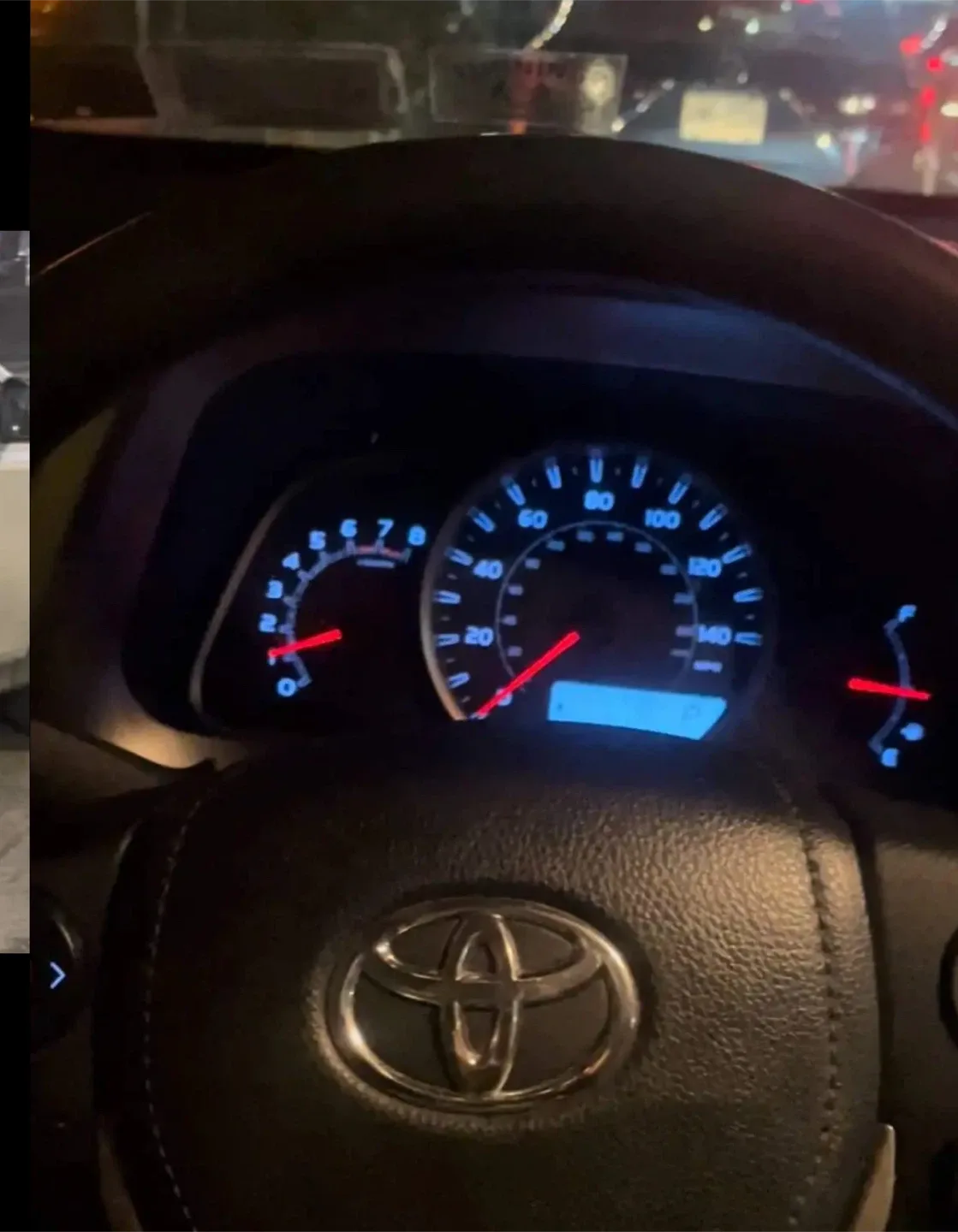 Toyota RAV 4 2013 image indicator(3)