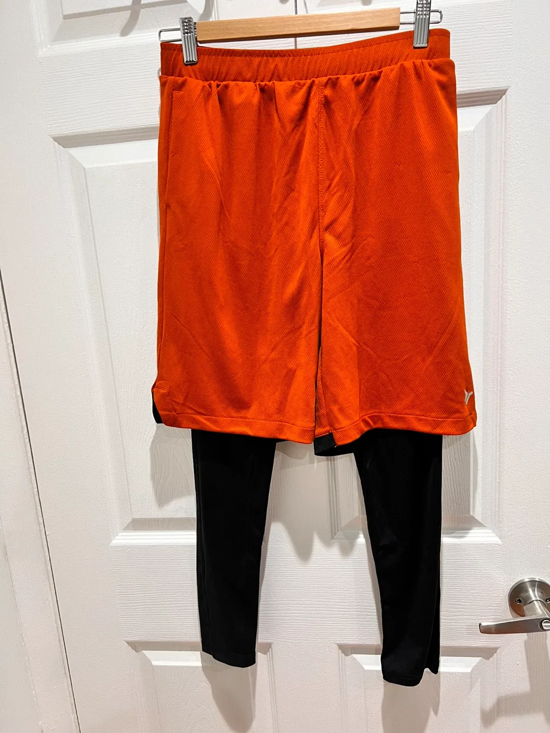 Boy’s Old Navy Active 2-in-1 Shorts XL thumbnail