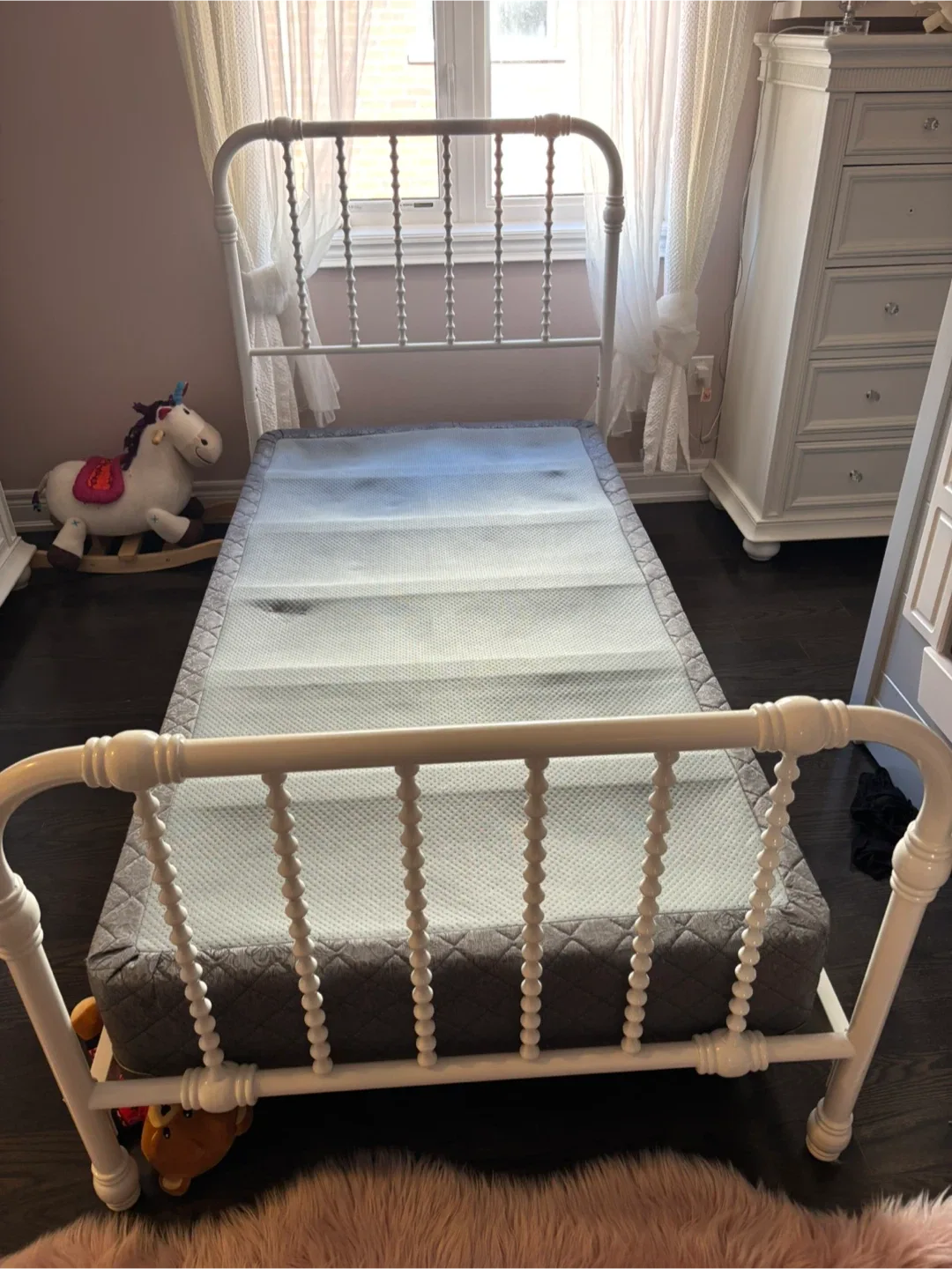 White Metal Twin Bed Frame and boxspring image indicator(2)