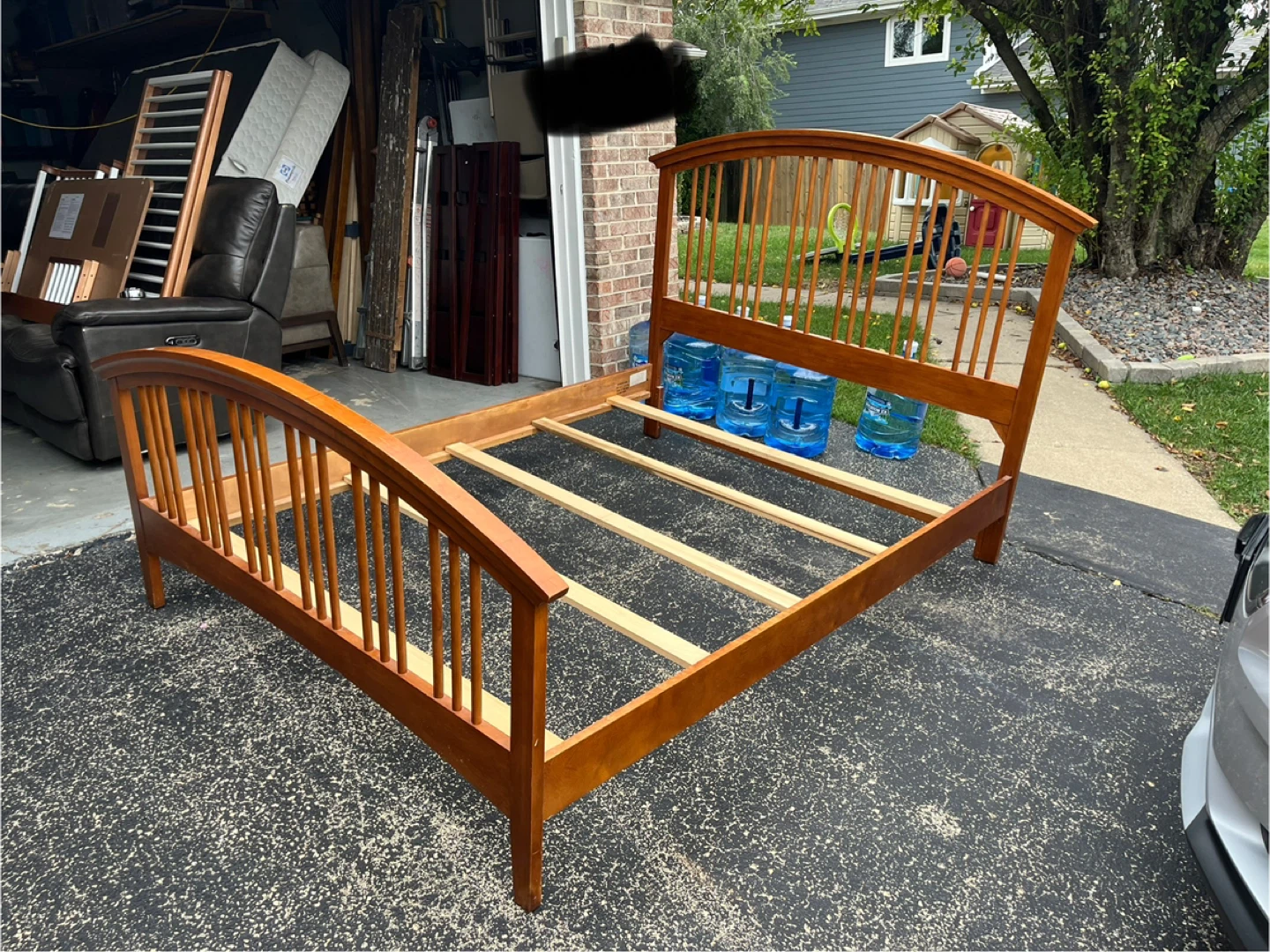 Wooden Bed Frame - photo 2