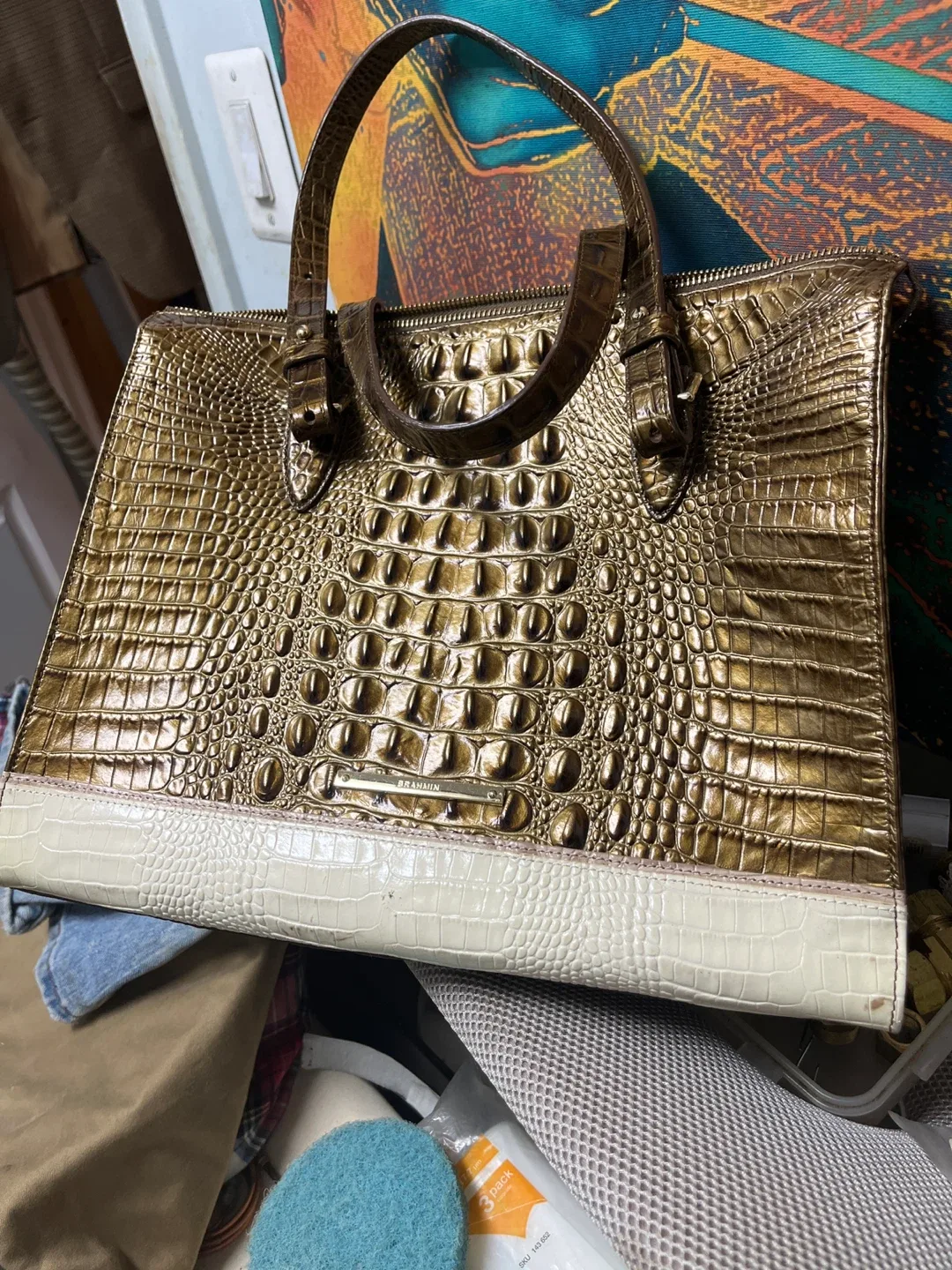 Brahmin large. Alligator Bag image indicator(3)