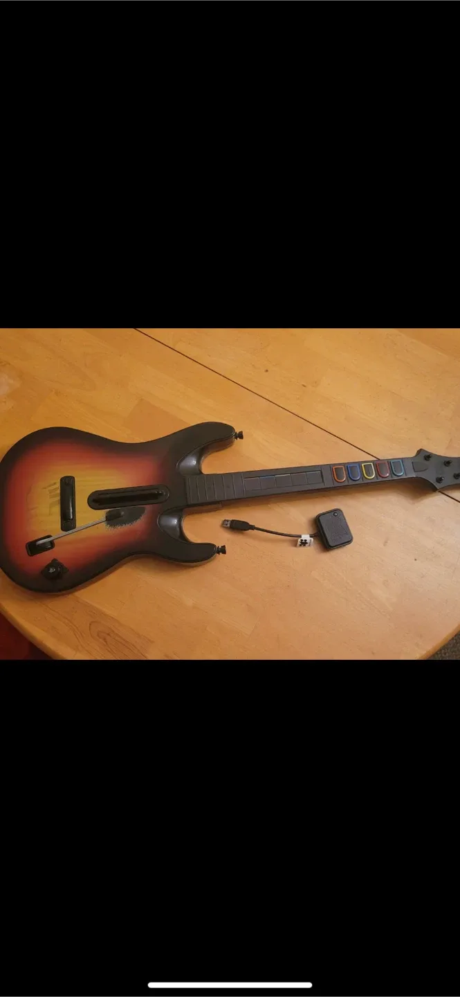 Guitar Hero Live Guitar & Games image indicator(3)