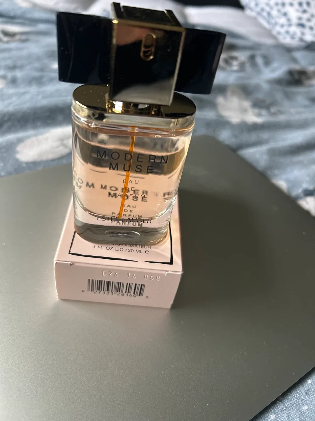 Estee Lauder Modern Muse Eau de Parfum 1 fl oz/30 ml image indicator(3)