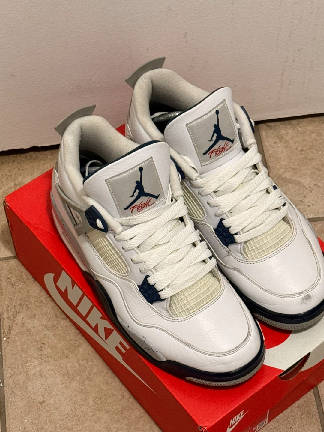 Air Jordan 4 Retro White Oreo