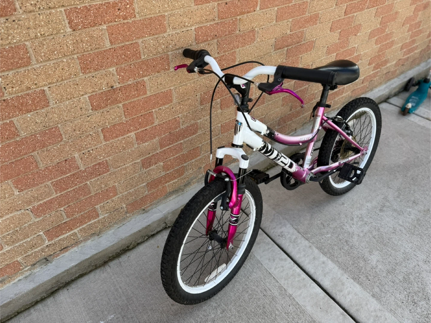 BCA Girl's Speed Bike - Pink & White - photo 4