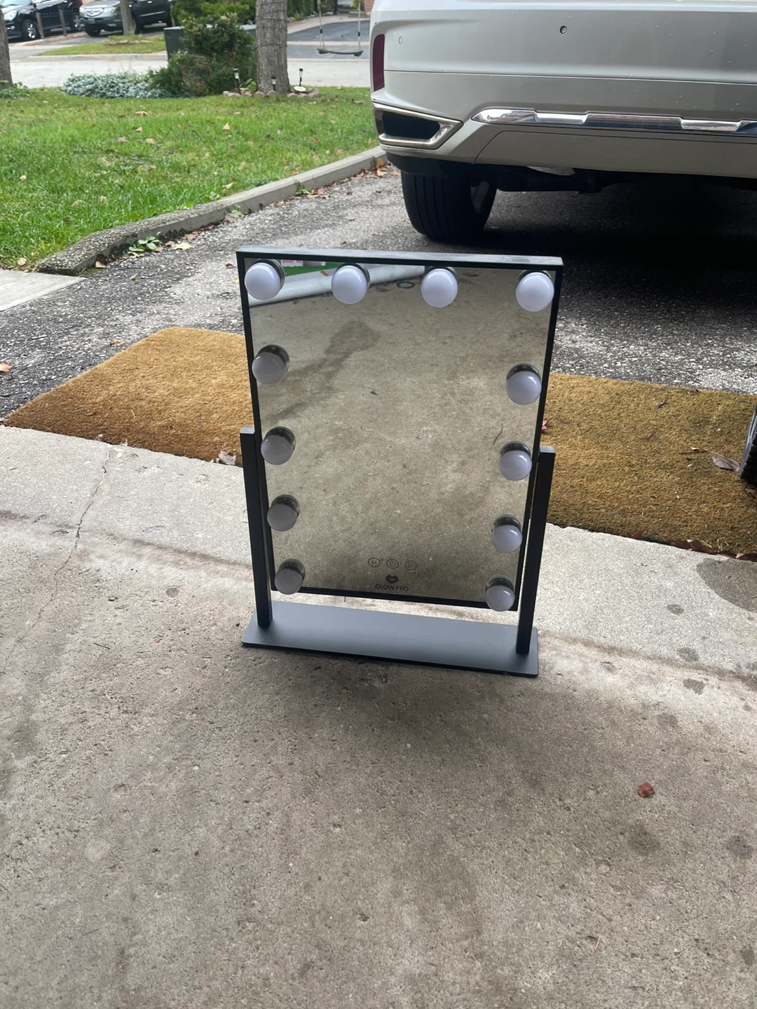 Two good quality mirrors - photo 2