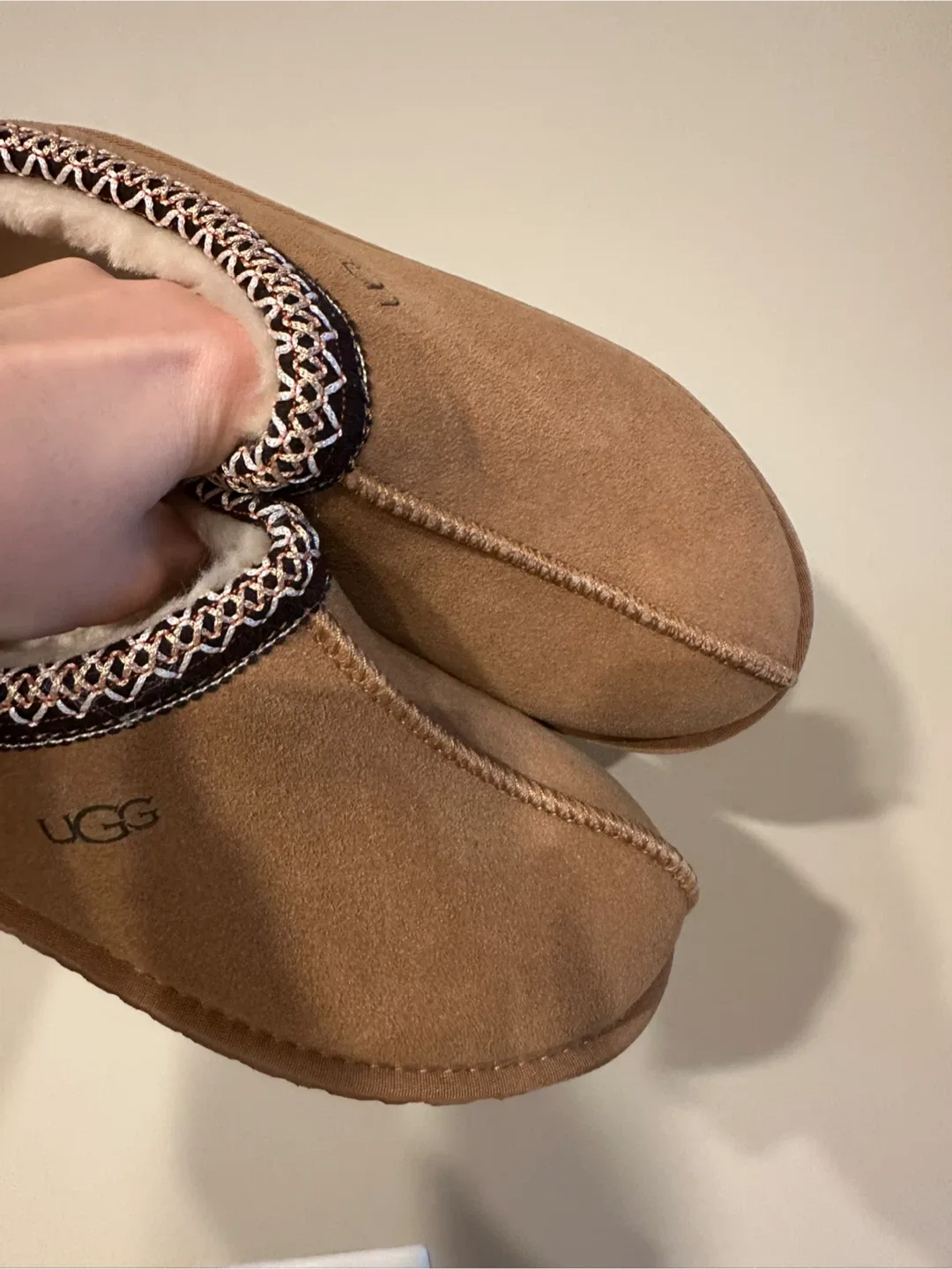 UGG Women's Tasman Slipper, Brown image indicator(3)