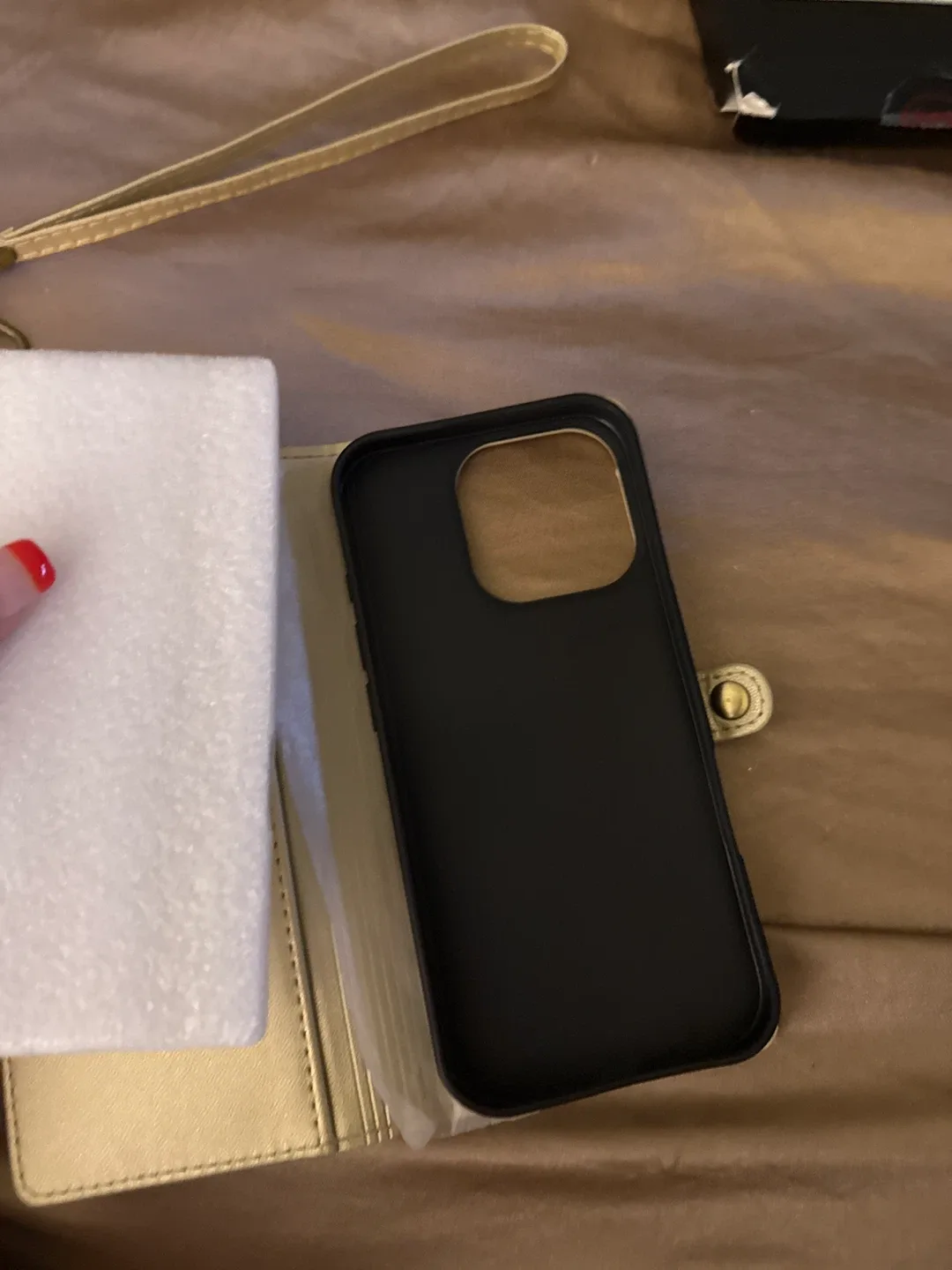 iPhone 16 pro max case image indicator(10)