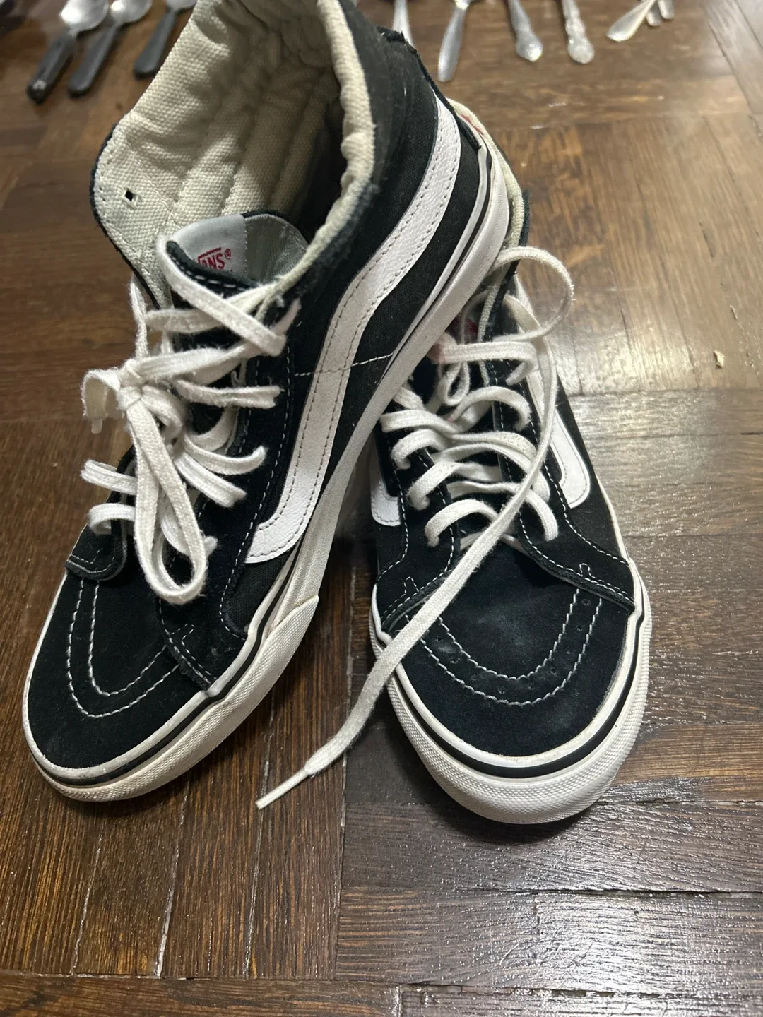 Vans Sk8-Hi Skate Shoes - Black/White, Size 7 thumbnail