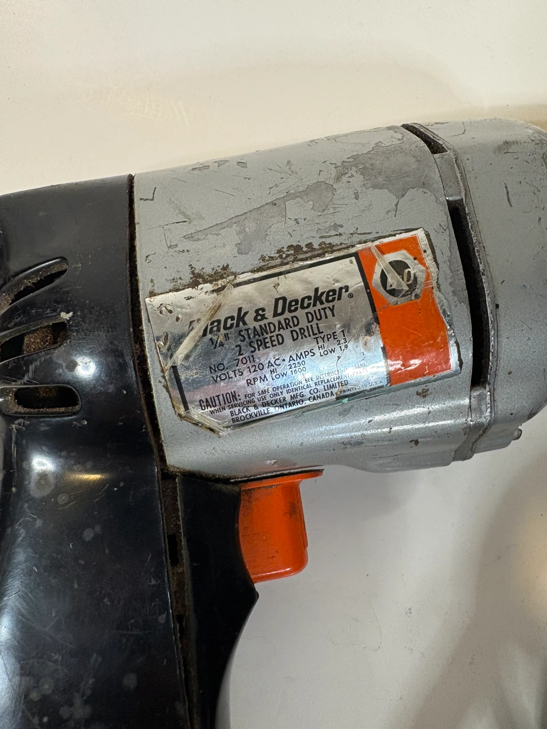 Black & Decker 1/4" Standard Duty 2-Speed Drill - photo 2