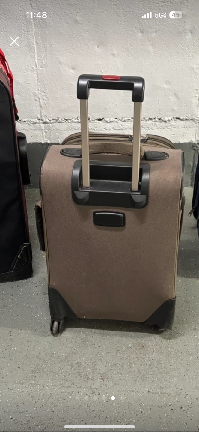 Rolling Suitcase Luggage carryon - photo 2