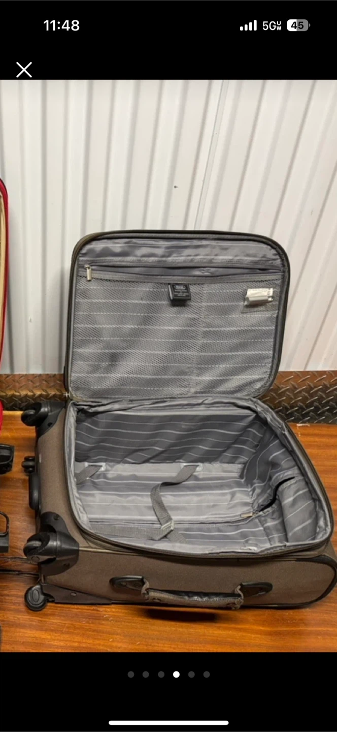 Rolling Suitcase Luggage carryon - photo 5