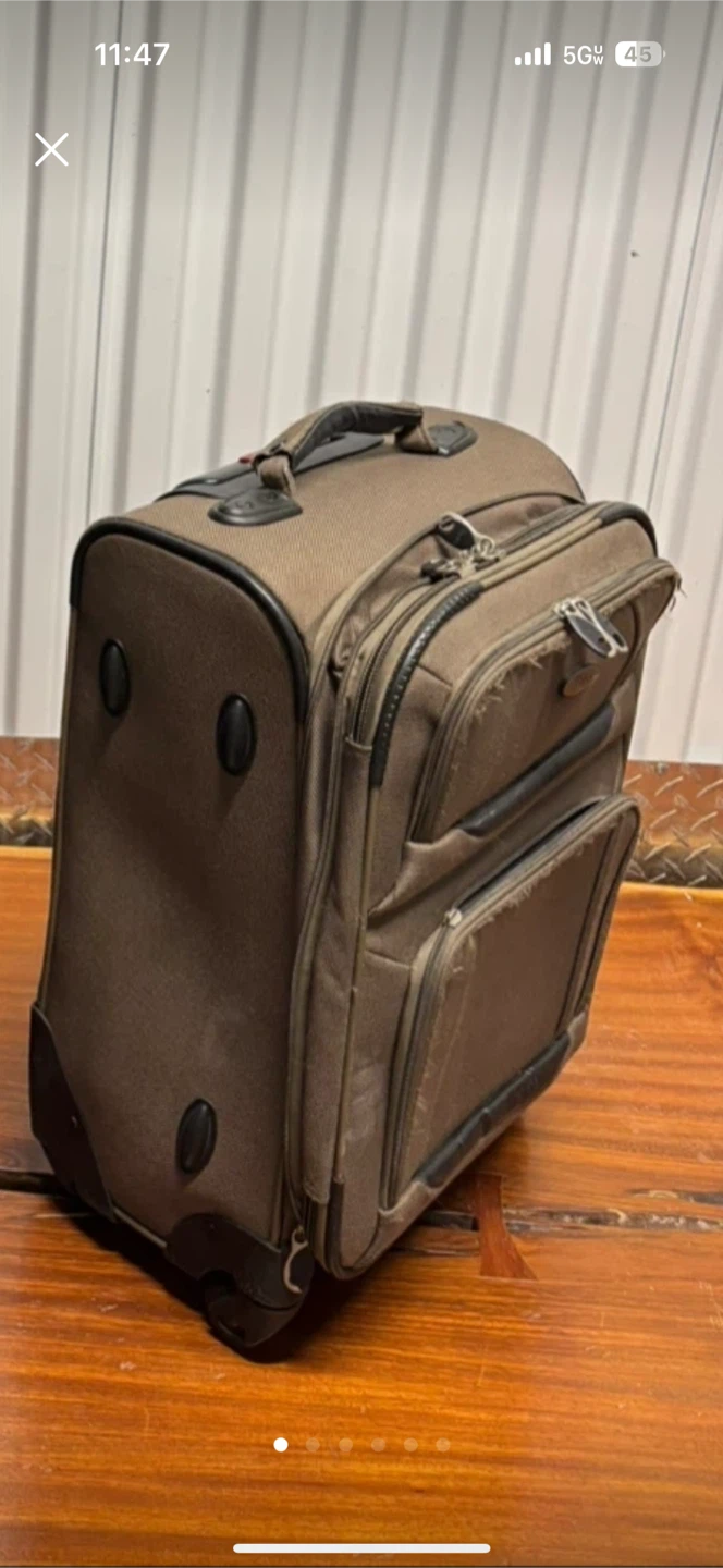 Rolling Suitcase Luggage carryon - photo 4