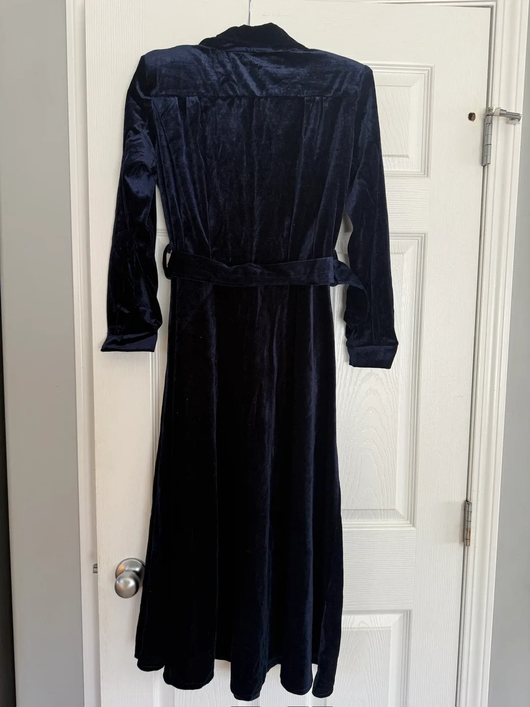 Women Velvet Dress - XXL image indicator(2)