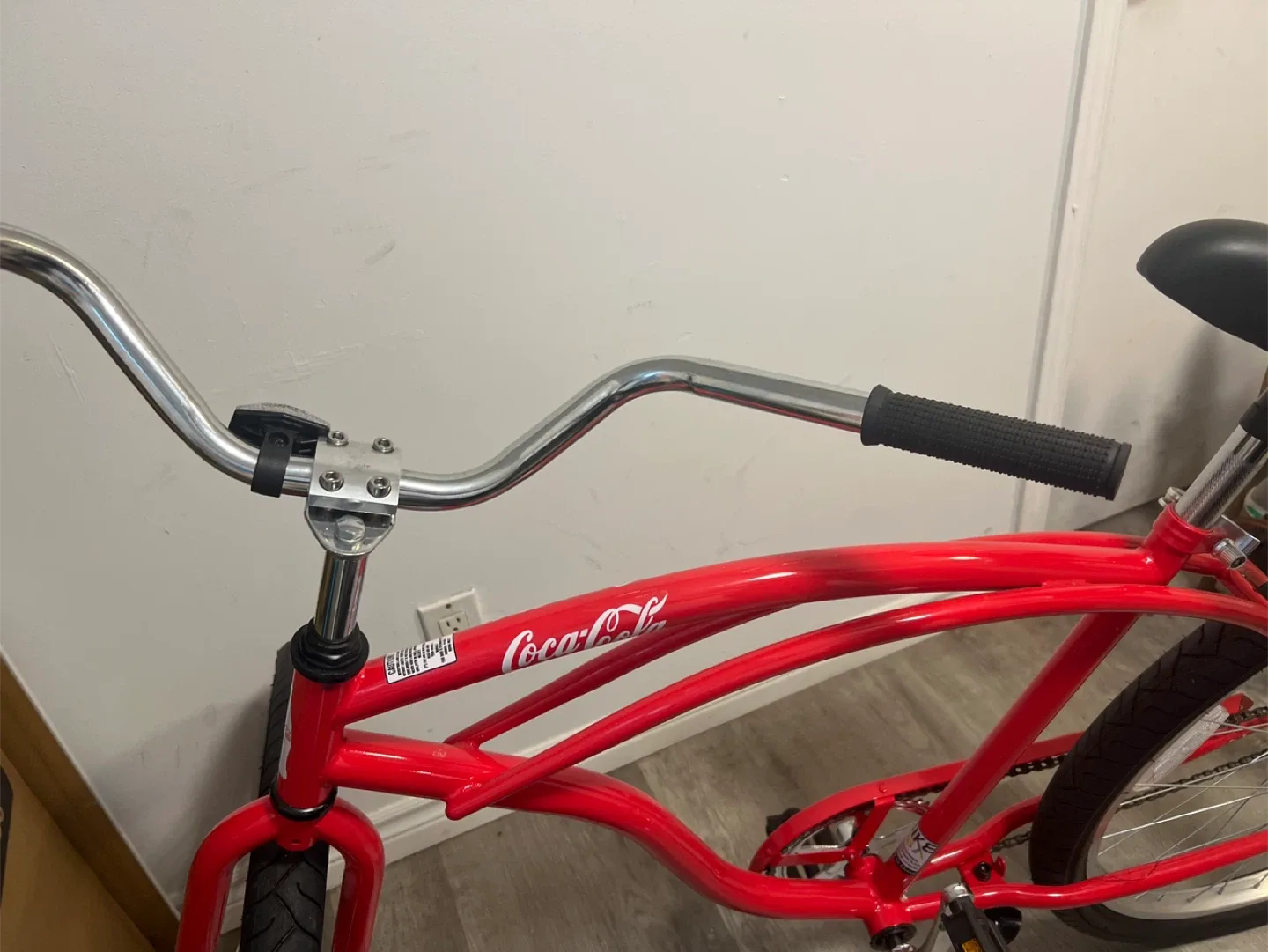 Coca-Cola Red Cruiser Bike image indicator(2)