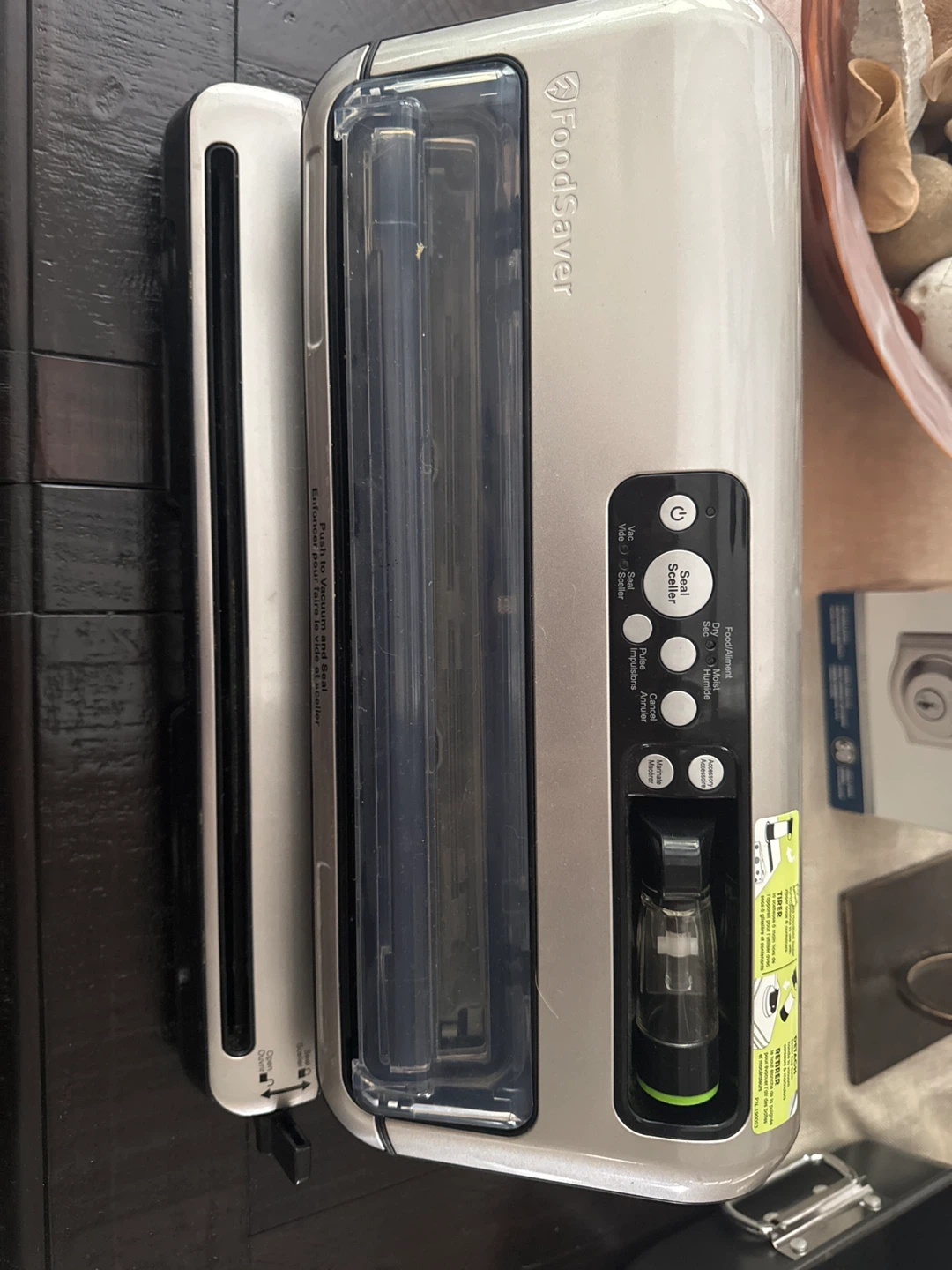 FoodSaver Vacuum Sealer