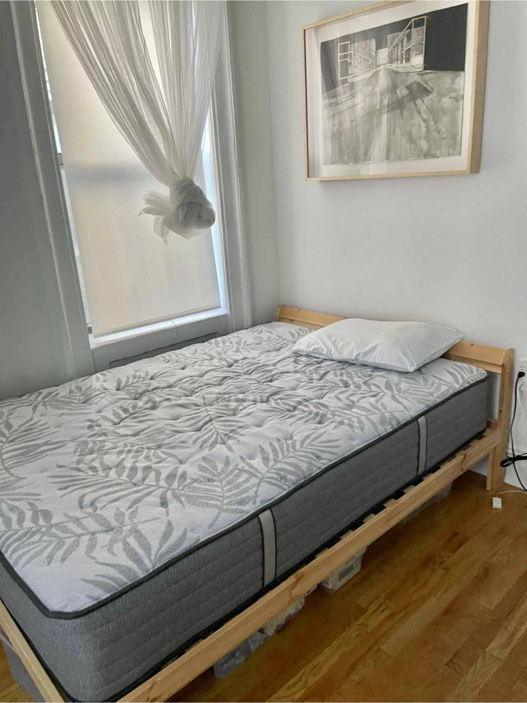 Full Size Sealy Posturepedic Mattress (Originally $700)