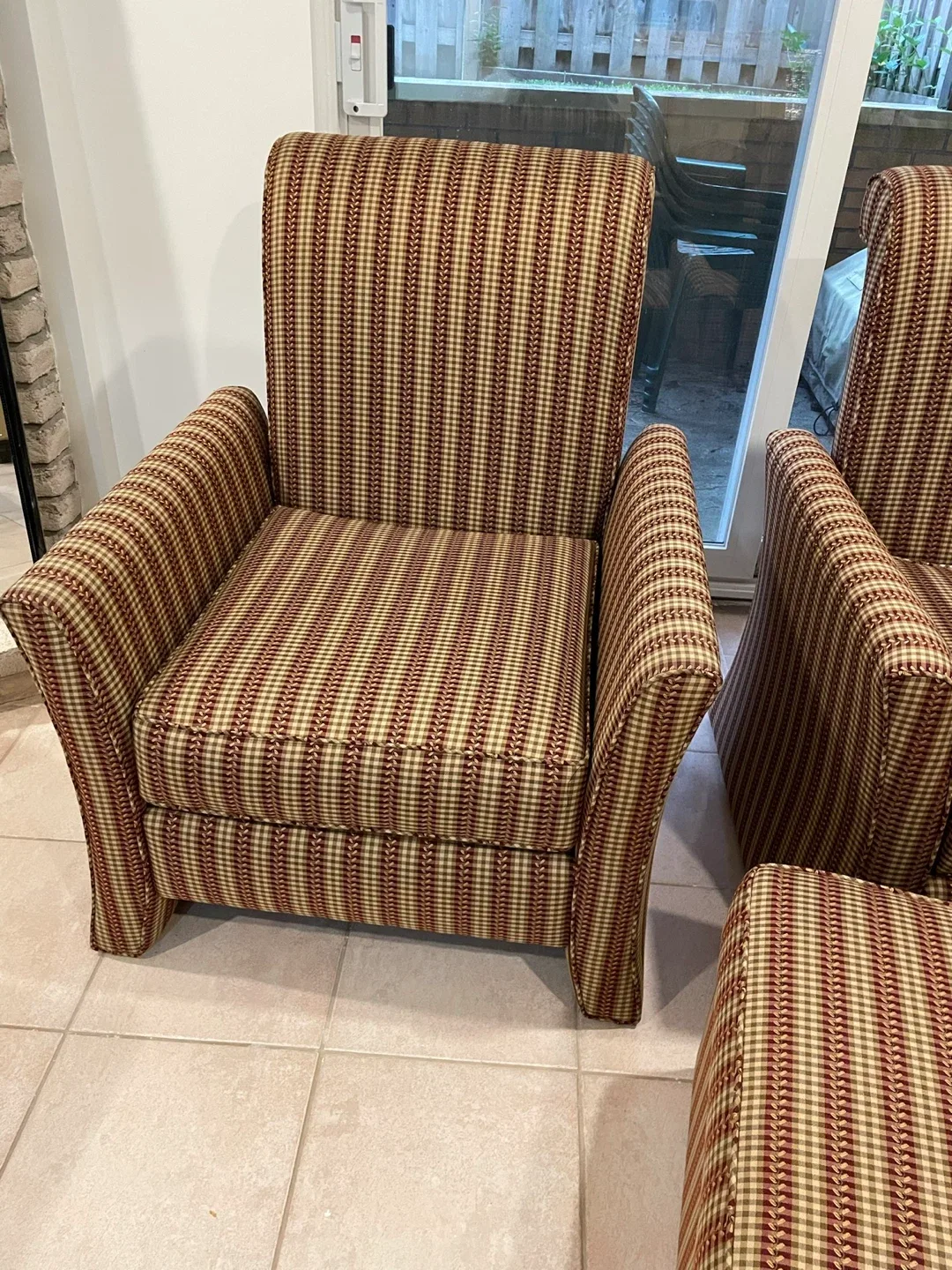 Custom Armchairs with pillows and Ottoman Set image indicator(4)