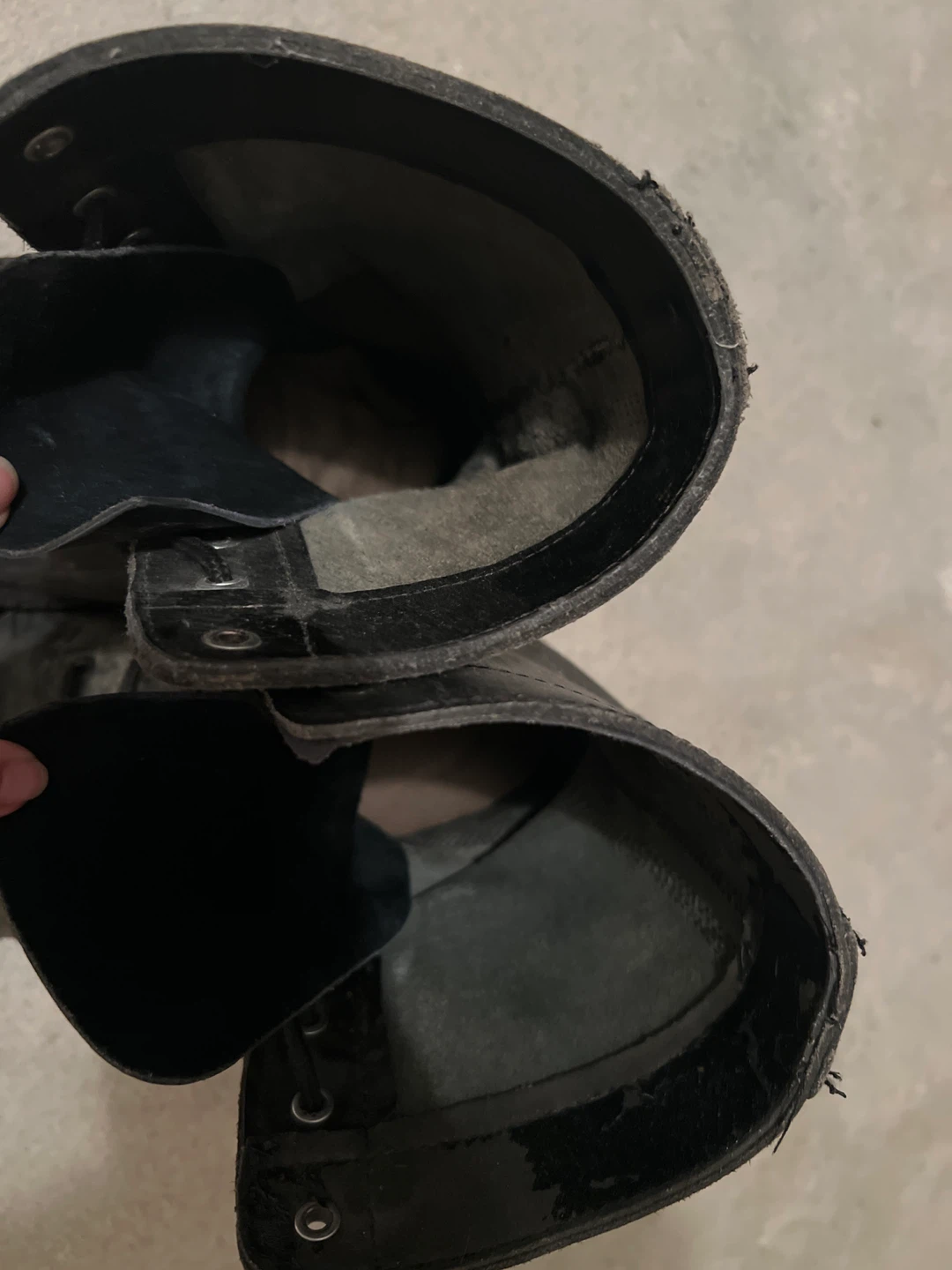 Black Leather Boots - photo 2