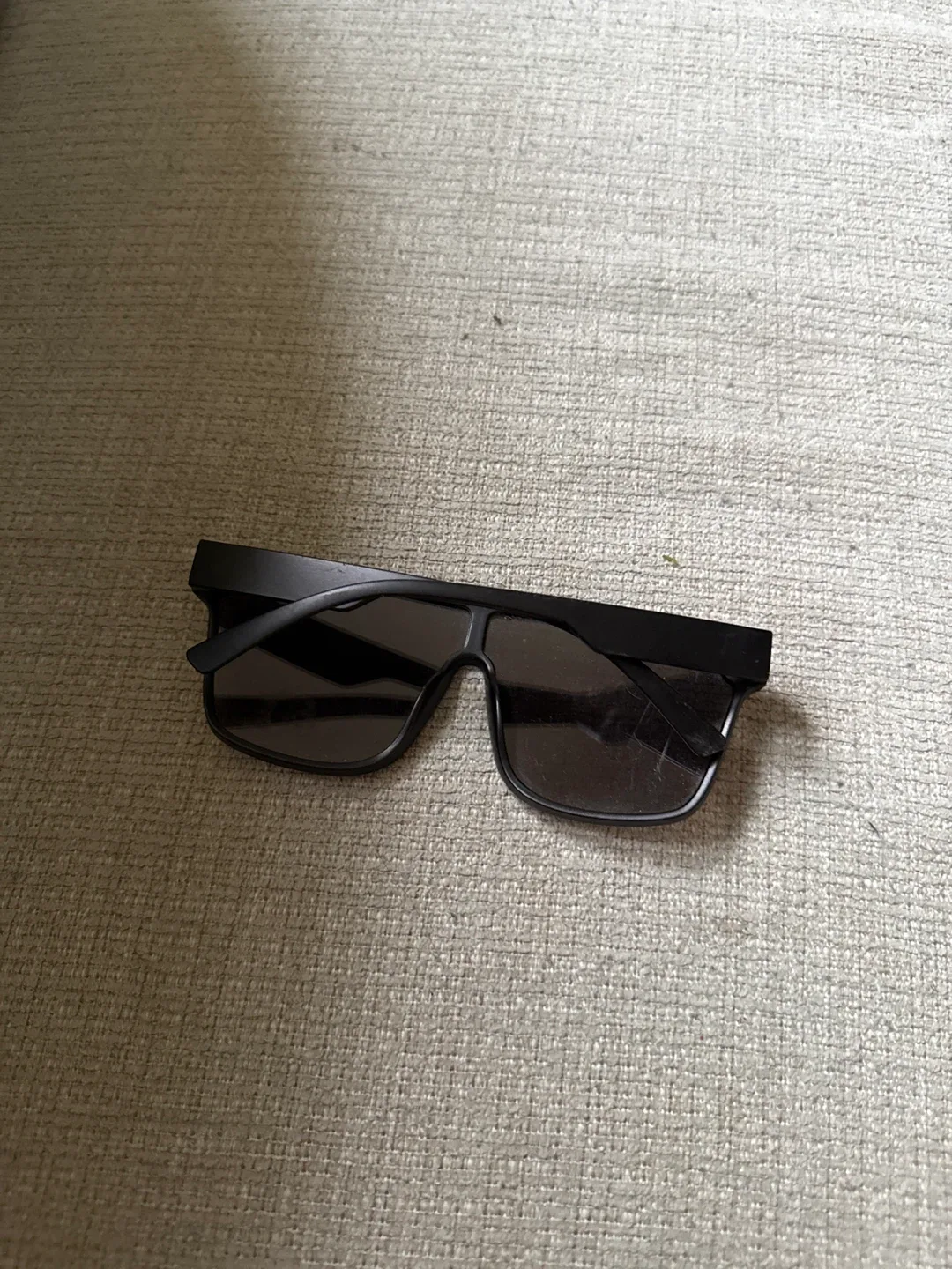 Sunglasses image indicator(2)