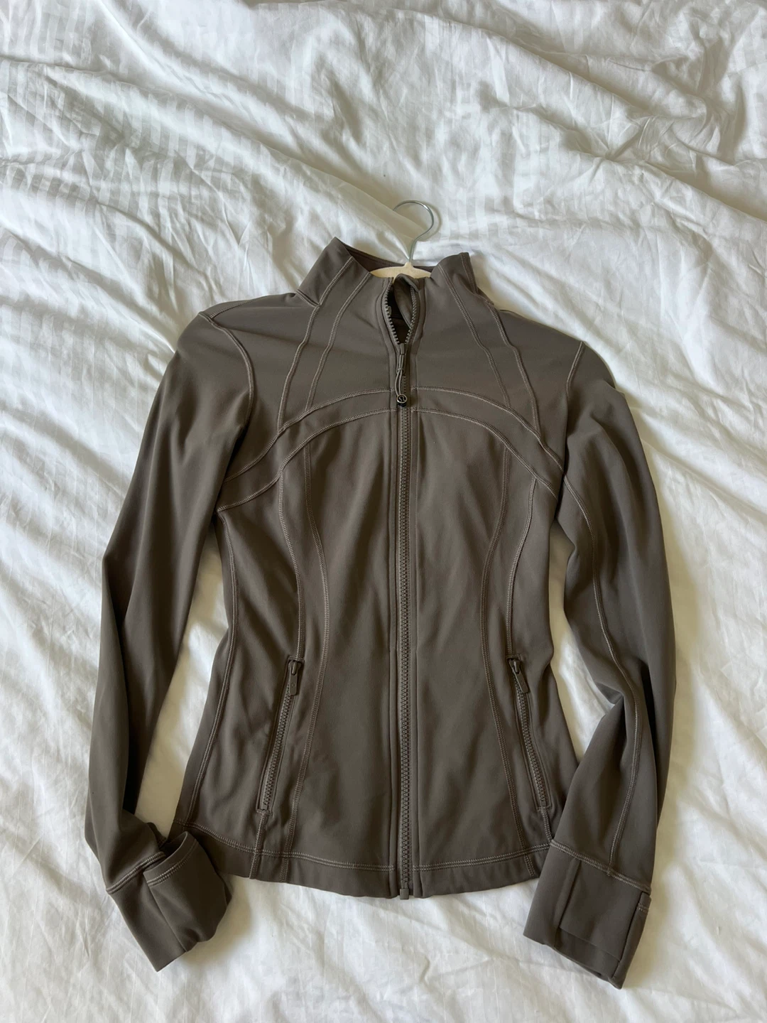 Lululemon Define Jacket Size 4 - photo 3