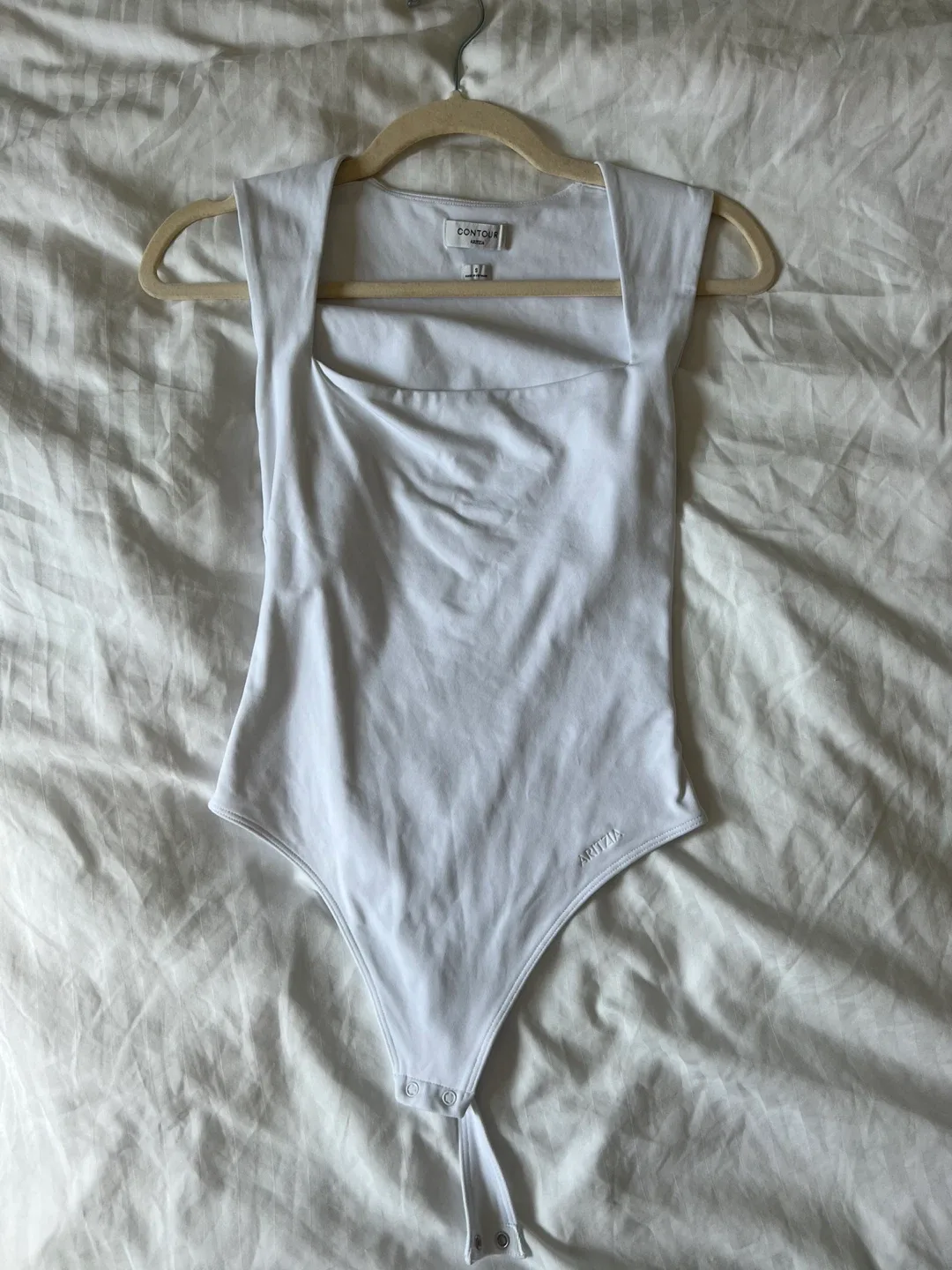 Aritzia Contour Bodysuit - Size Small