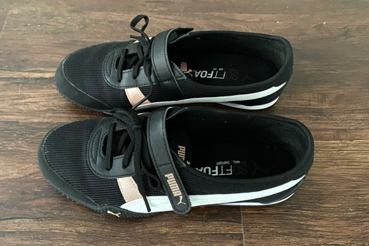Puma Black Sneakers with Velcro Strap