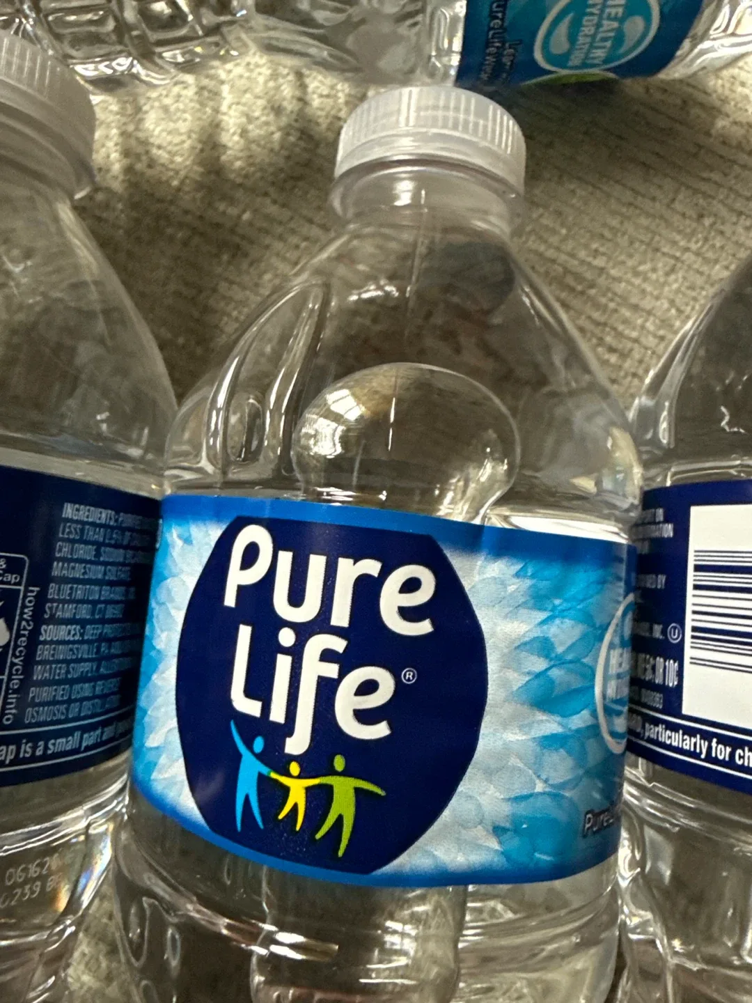 Pure Life Purified Water Bottles image indicator(4)