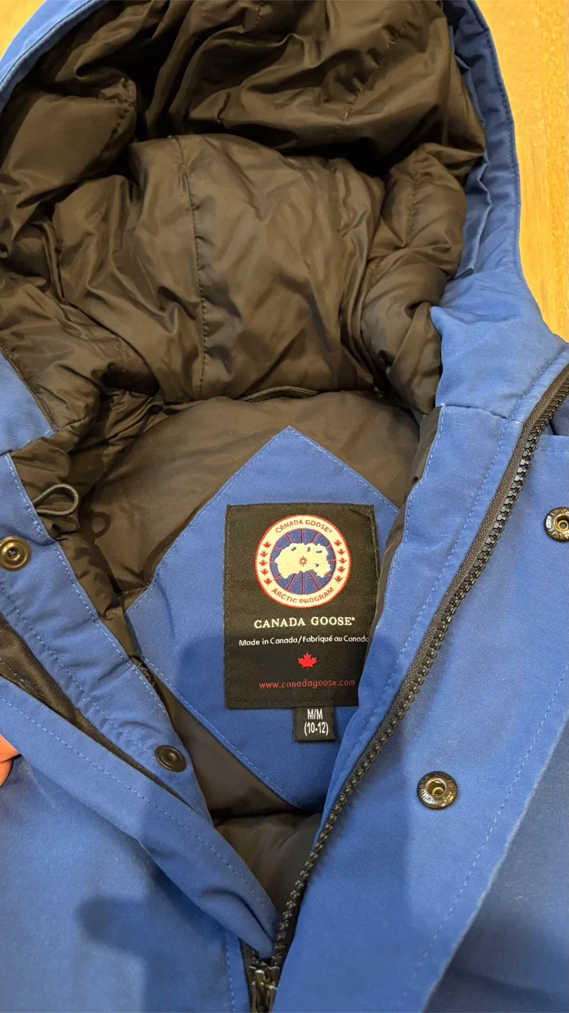 Canada Goose Bomber Jacket Blue Size M/M (10-12) image indicator(2)