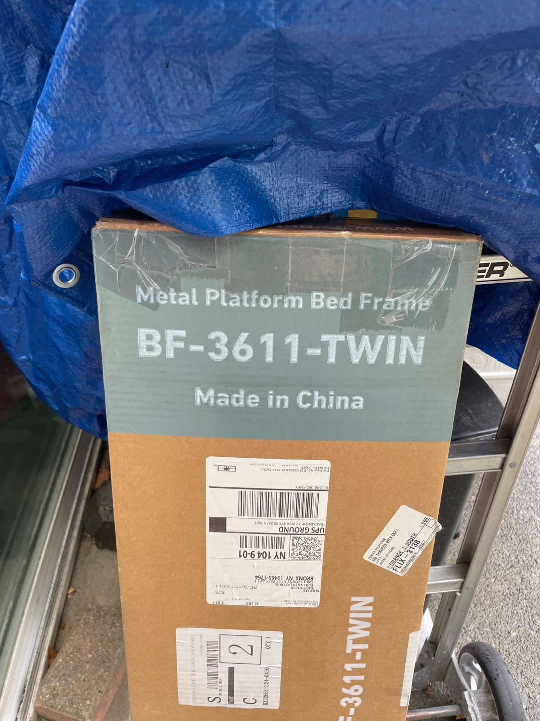 Metal Platform Bed Frame BF-3611-TWIN