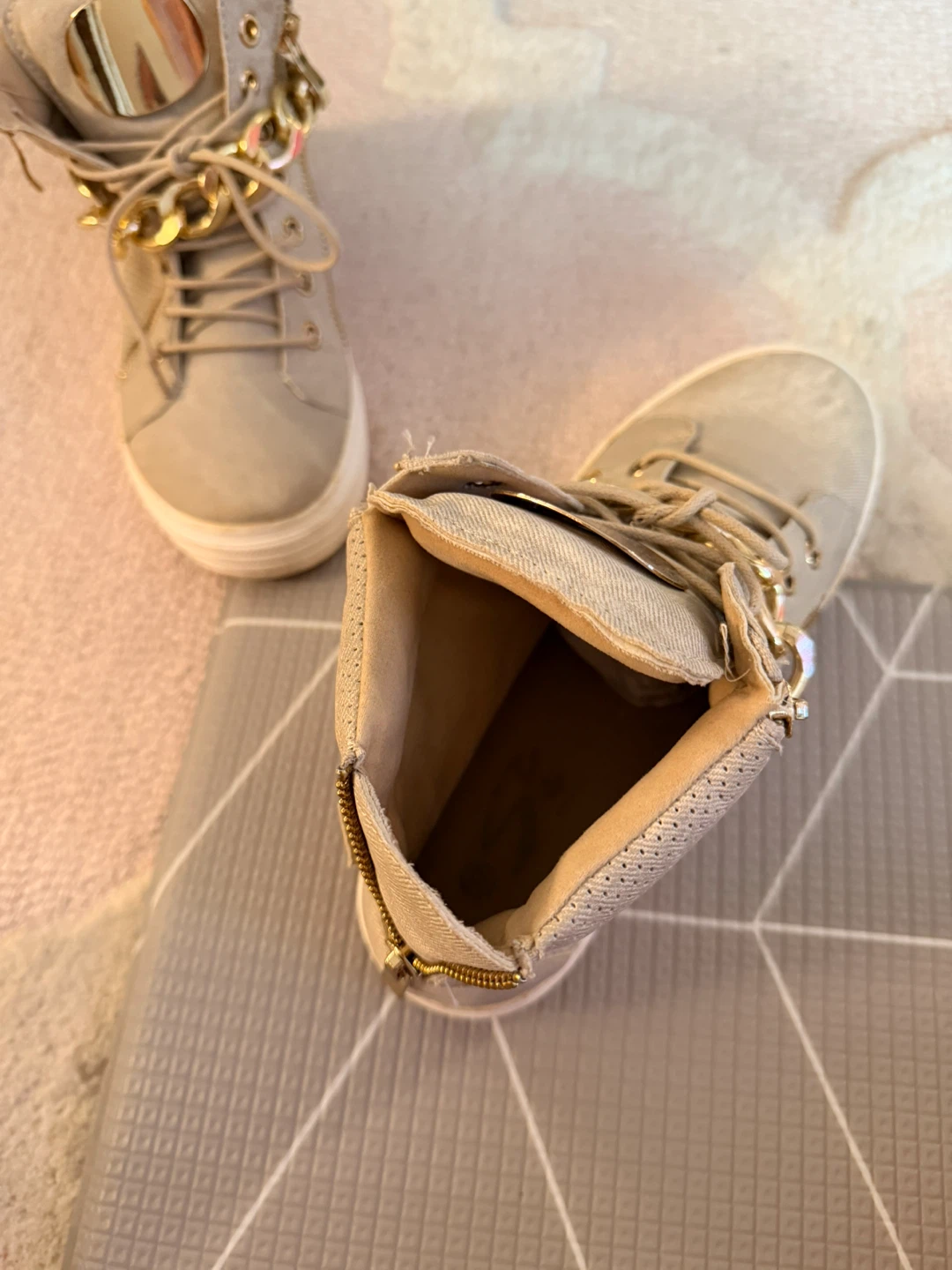 Beige Gold Sneakers Size 37 - photo 5