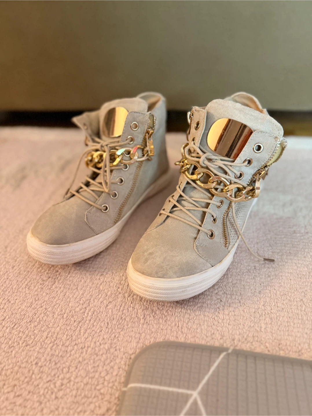 Beige Gold Sneakers Size 37