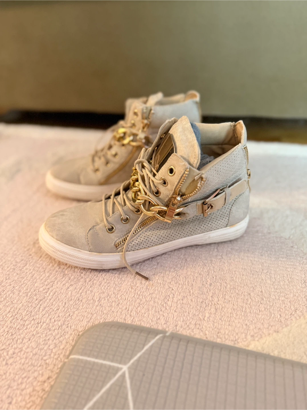 Beige Gold Sneakers Size 37 - photo 3