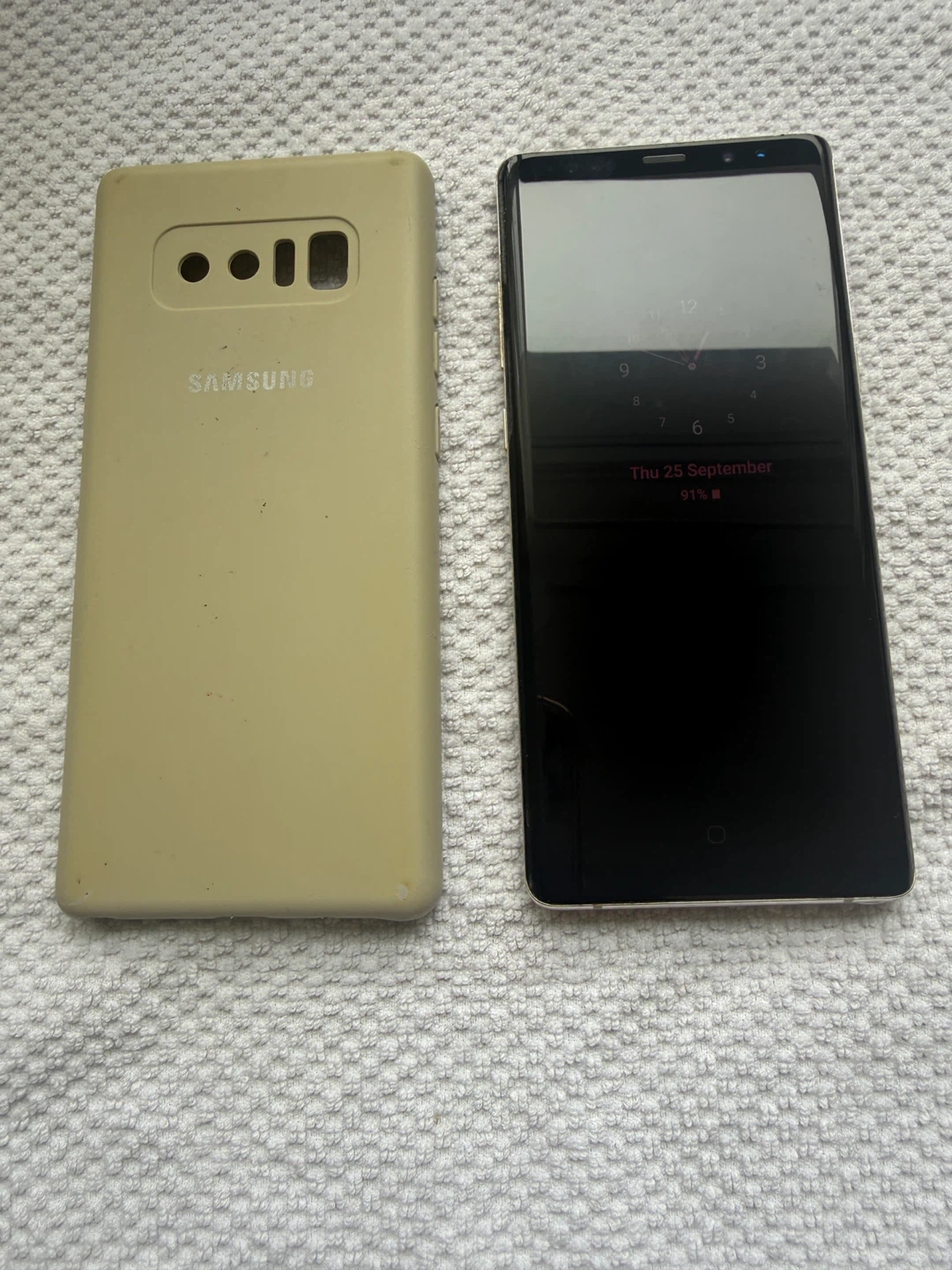 Samsung Galaxy Note 8 Gold with Case - photo 2