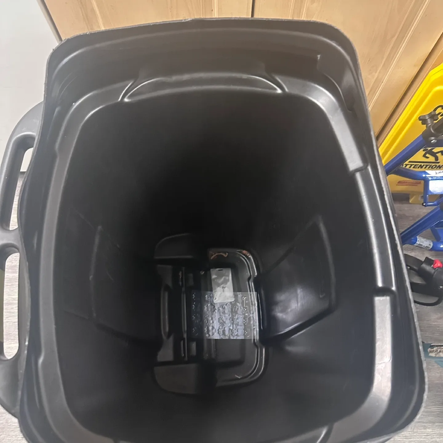 Trash Can image indicator(3)