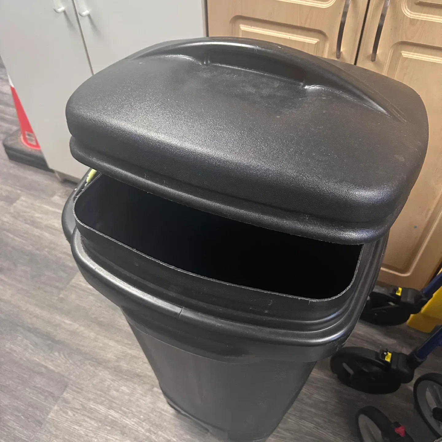 Trash Can image indicator(2)