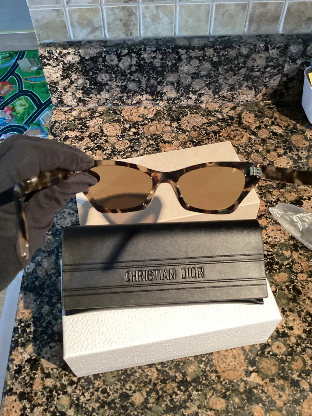 Christian Dior Sunglasses - photo 2