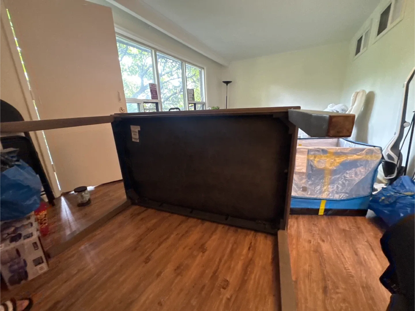 Dining Table - Grey image indicator(2)