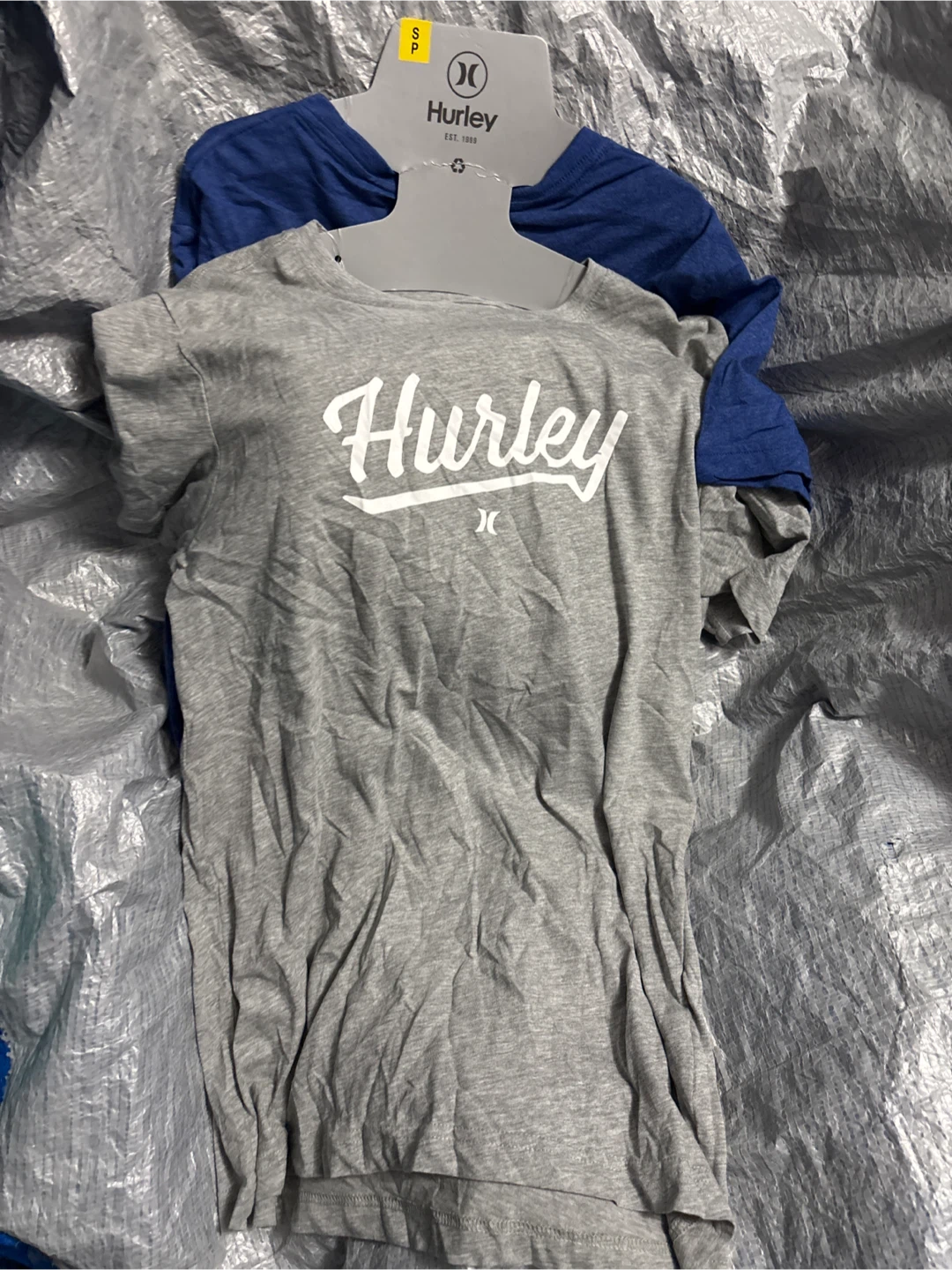 2pc Hurley T-Shirts - Size Small - photo 2