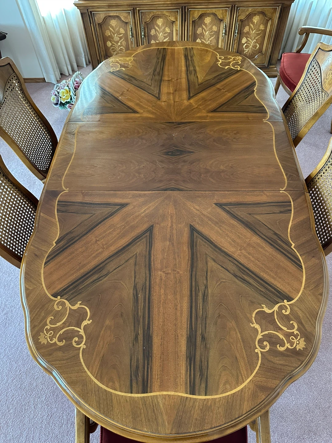 Solid Wood Dining Set with Hutch and 6 Chairs - photo 3