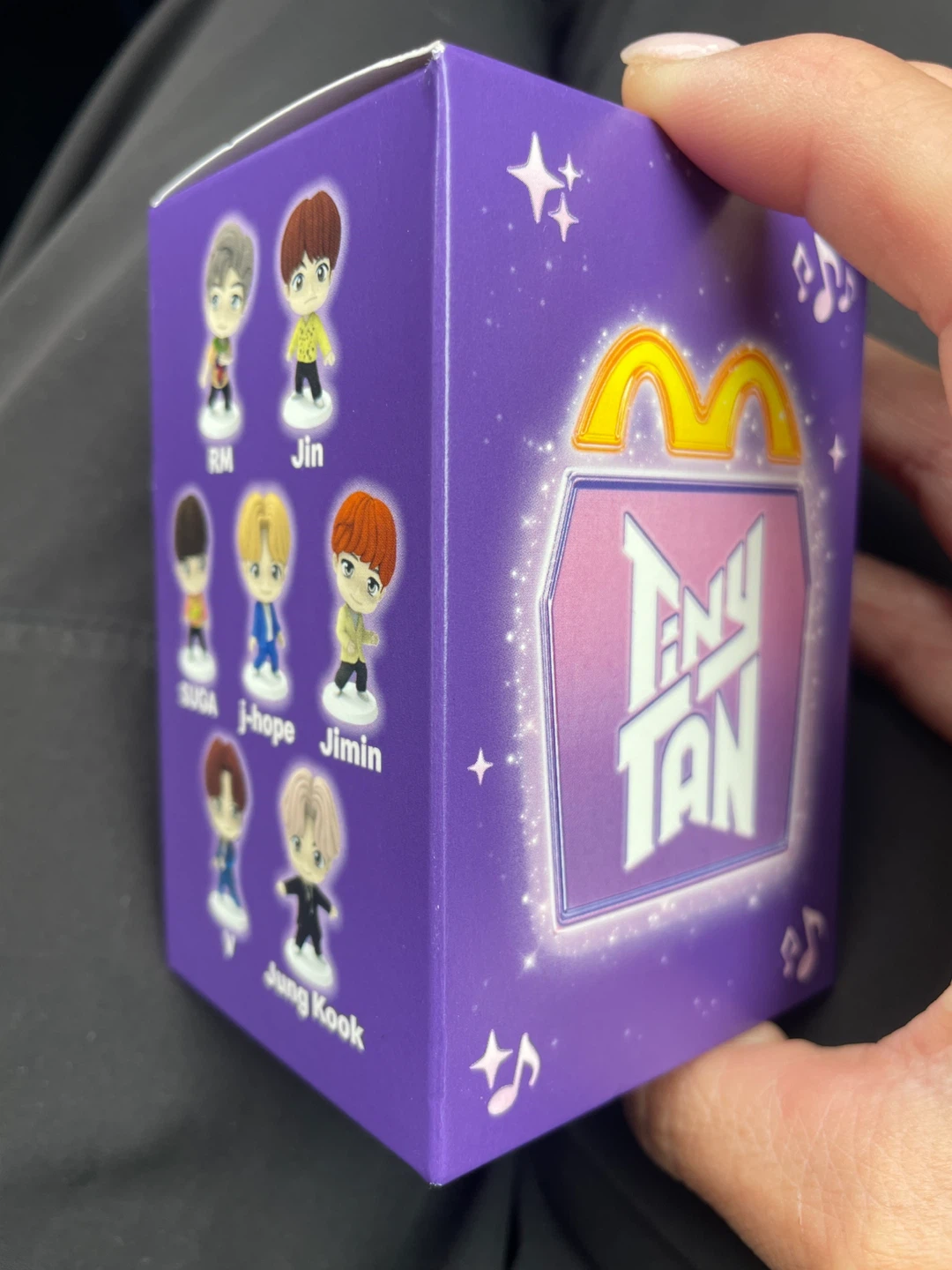 🥕Free McDonald's TinyTAN Figure